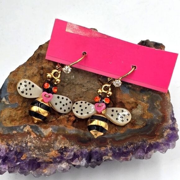 Betsey Johnson Jewelry - Betsey Johnson Bumblebee Dangle Drop Lever Back Earrings Glass Crystal Accents